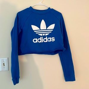 Cropped Adidas Sweatshirt